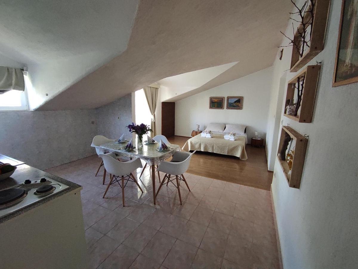 Apartmani Mlaja Trpanj Exteriér fotografie